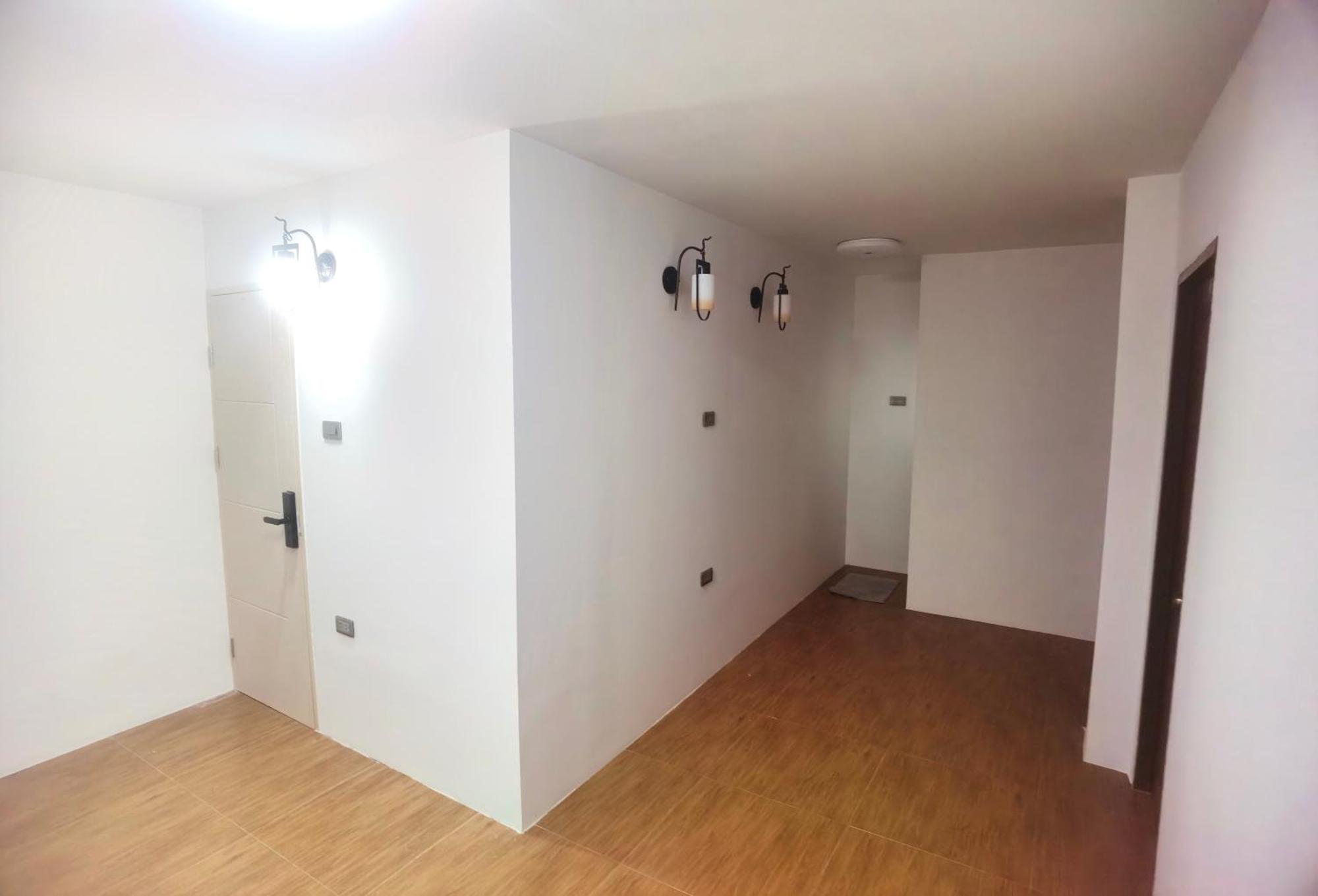 ホテル 115 Townhouse Ban Khlong Krang エクステリア 写真